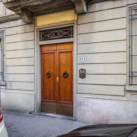 Roommo San Iacopino Lejlighed