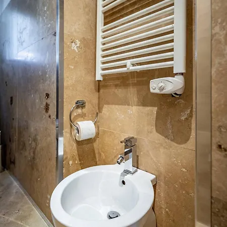 Roommo San Iacopino * Florenz